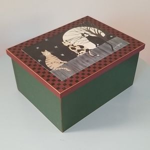 Lucy Ogletree 3 Cats under the MOON Keepsake Box